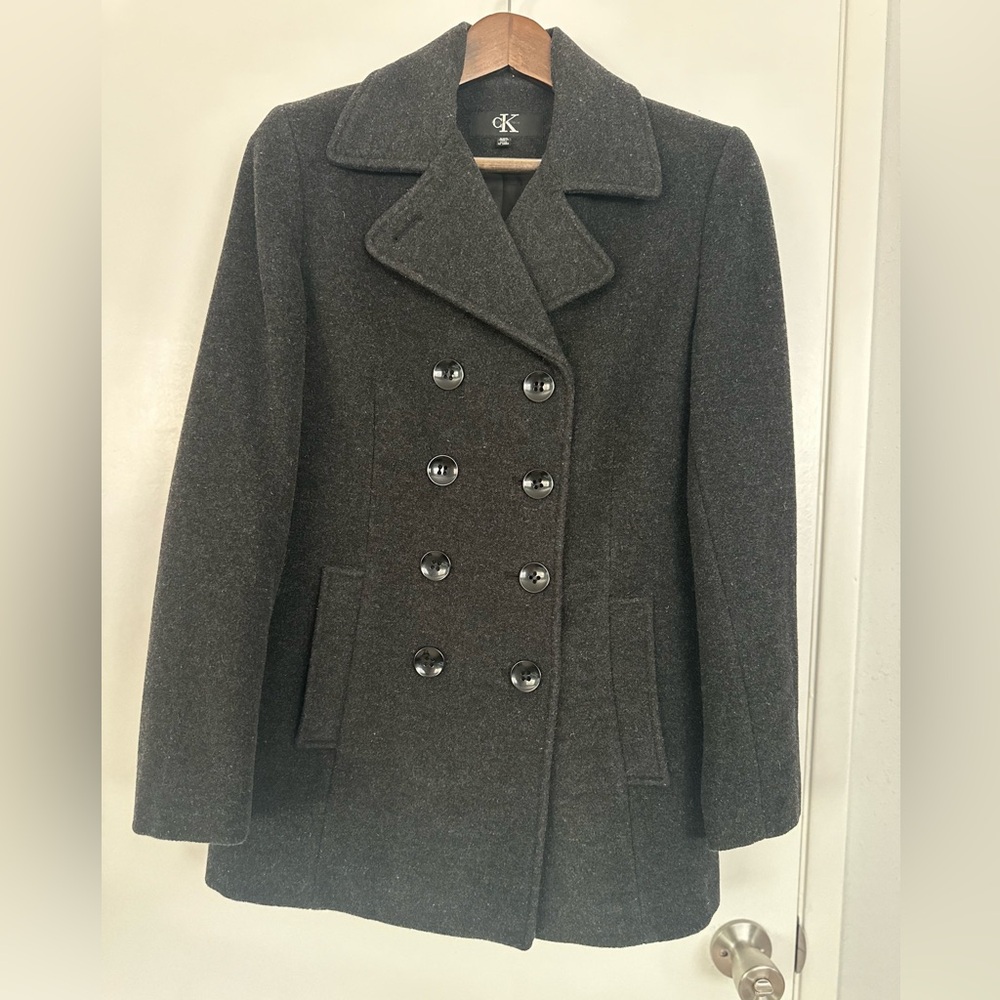 Calvin Klein pea coat. Size small great condition.